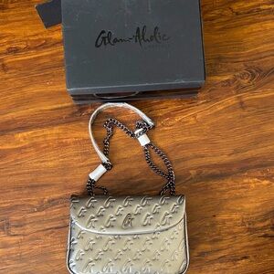 Glamaholic Silver Bag